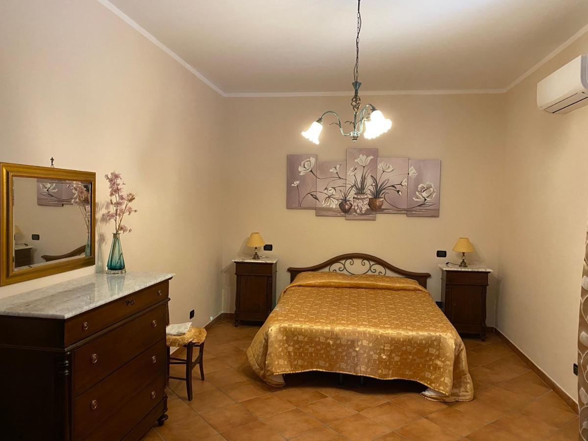 צ'יניזי Villa Piruzzu Cv Torre Mulinazzo App P מראה חיצוני תמונה